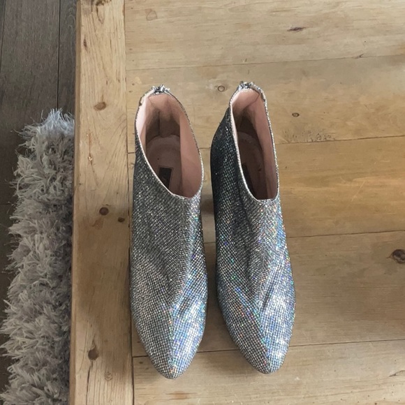 SJP BY SARAH JESSICA PARKER GLITTER ANKLE BOOT - Picture 1 of 4